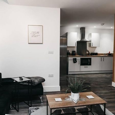 Stunning Modern Heart Of The City Apartment Sheffield Exterior photo