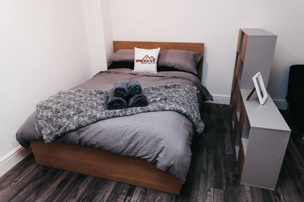 Stunning Modern Heart Of The City Apartment Sheffield Exterior photo