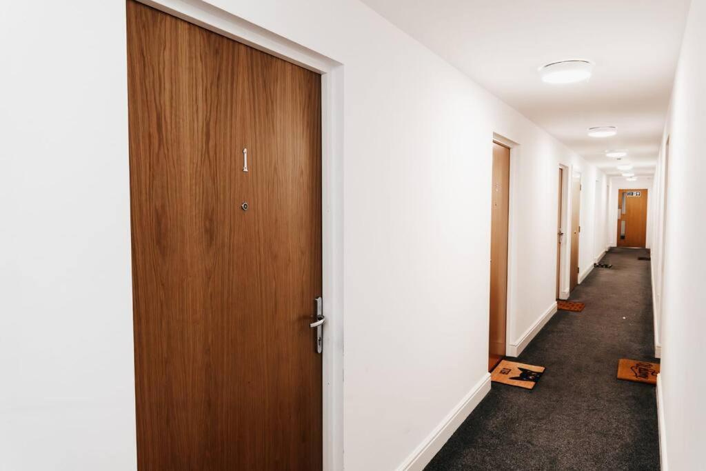 Stunning Modern Heart Of The City Apartment Sheffield Exterior photo