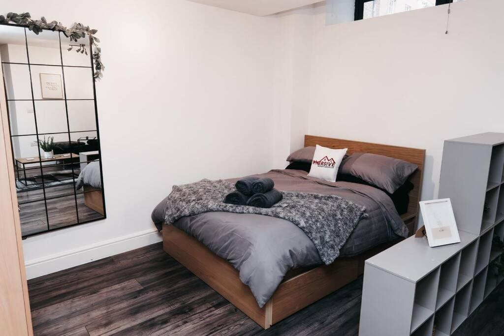 Stunning Modern Heart Of The City Apartment Sheffield Exterior photo